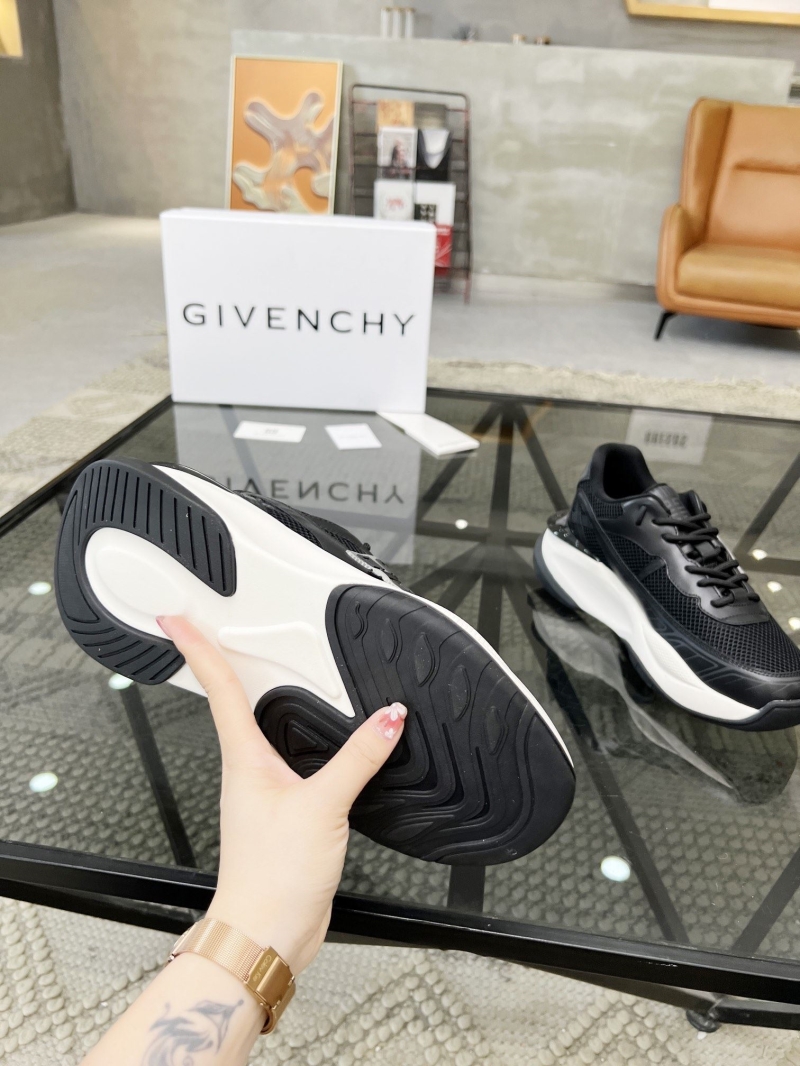 Givenchy Sneakers